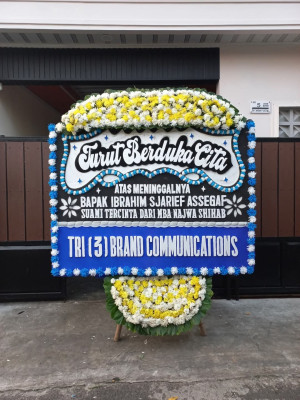 Papan Bunga Duka di Cirendang